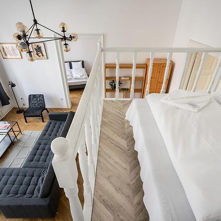 Setting Sun Apartment Budapest Exterior foto